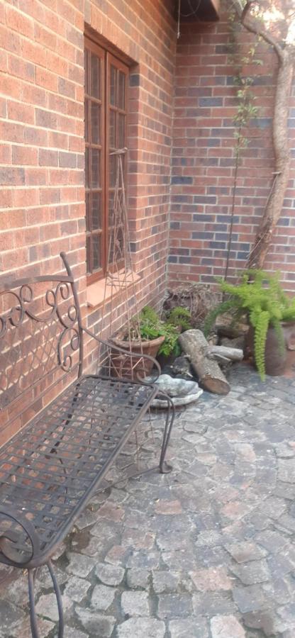 جوهانسبورغ Pantera Lodge & Cheetah Cottage المظهر الخارجي الصورة